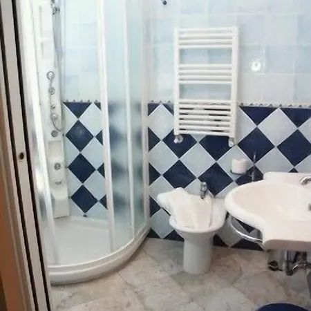 Hotel Elda 3*